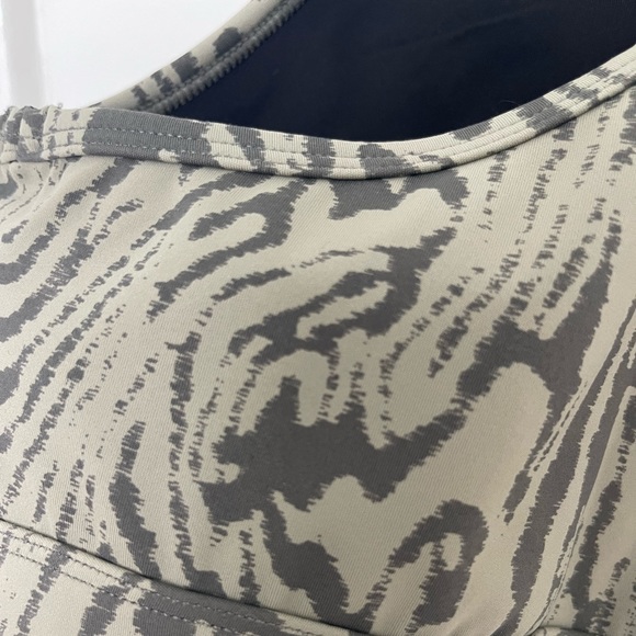 Varley Berkeley Sports Bra (S) - Picture 4 of 6